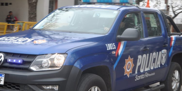 Florencia: Allanan el domicilio de una abogada y detien por tenencia y venta de drogas.