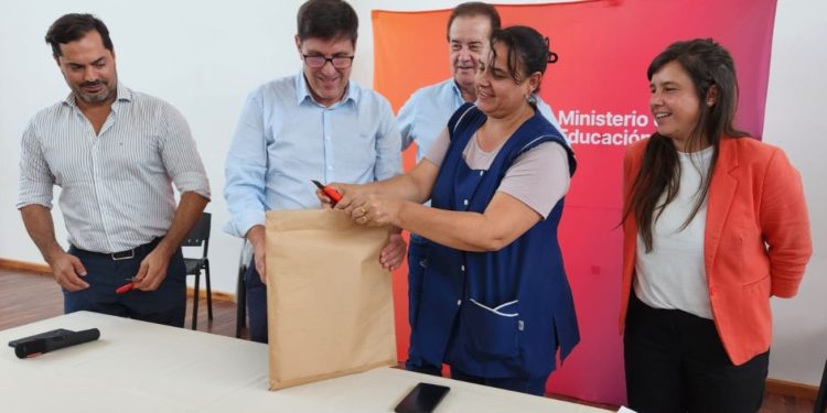 El Gobierno Provincial construirá 22 aulas en escuelas de Reconquista.