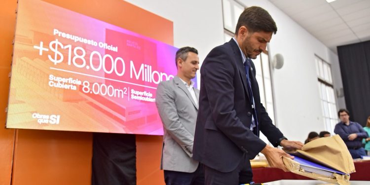 Pullaro: “Estamos haciendo la inversión en seguridad pública más grande de la historia en la ciudad de Rosario”.