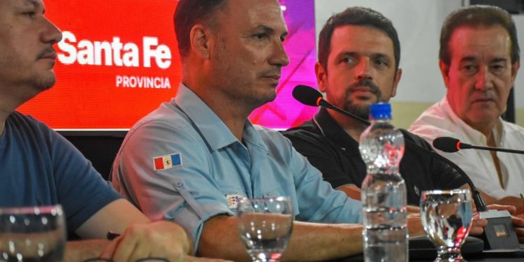 Tres ofertas para la obra de optimización de las lagunas de tratamiento cloacal en Avellaneda.