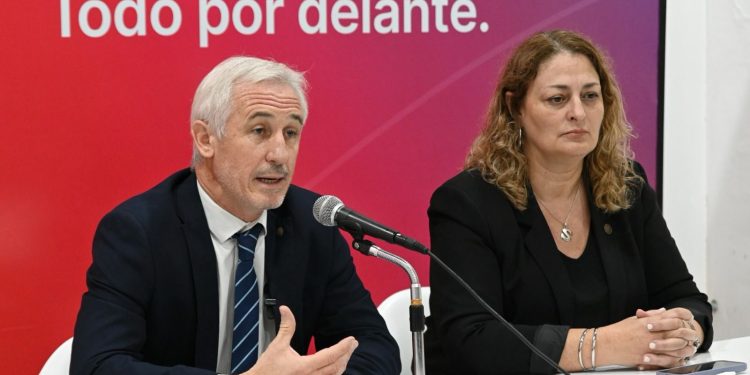 El gobierno de Maximiliano Pullaro ya destinó más de $ 8.000 millones en Objetivo Dengue.