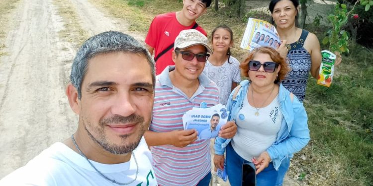 CON BUEN RECIBIMIENTO DIEGO BAJU RECORRE LA CIUDAD 