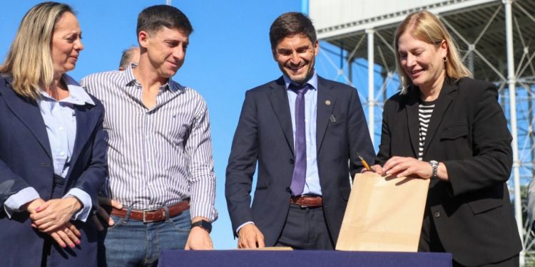 Pullaro: “Logramos que ASSA sea eficiente y tenga un plan de inversiones sin precedentes por 89 millones de dólares”.