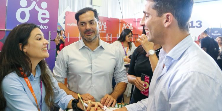 La Expo Empleo convocó a más de 1.000 interesados en su presentación en Reconquista.