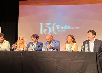 Infraestructura turística: Provincia invierte más de $520 millones en ocho localidades santafesinas.