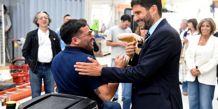 Pullaro: “Este Gobierno está al lado de aquellos que creen que trabajando se puede salir adelante”.