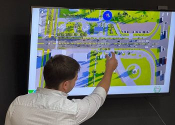 VILLA OCAMPO: EN LA NUEVA SALA “PRESIDENTE RAÚL ALFONSÍN” SE PRESENTARON DOS PROYECTOS DE INFRAESTRUCTURA URBANA.