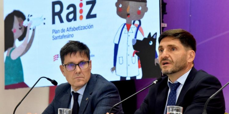 Pullaro: “Queremos que nuestros chicos y chicas sean los más formados y capacitados en comprensión de aprendizajes de la Argentina”.