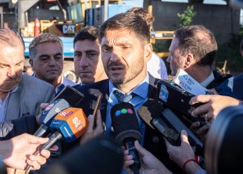 Pullaro: “La obra del puente Santa Fe-Santo Tomé “NO” se para en la provincia”.