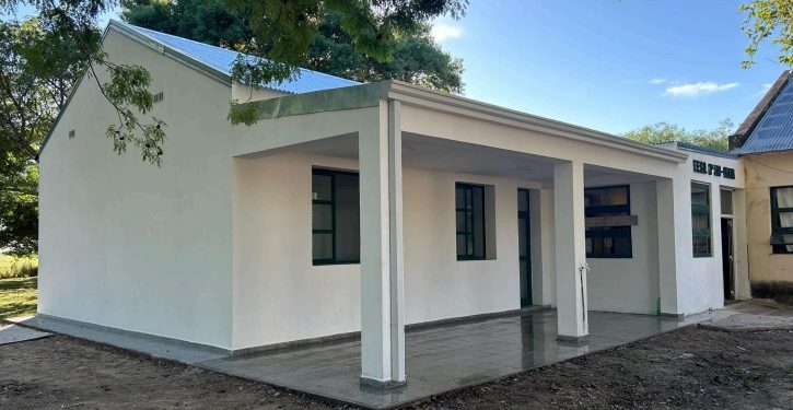 VILLA OCAMPO: SE COMPLETARON LAS TRES AULAS GESTIONADAS DEL PROGRAMA PROVINCIAL “1000 AULAS”