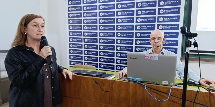 Con más de 400 inscriptos, Provincia capacitó en el abordaje clínico del sarampión y estrategias de prevención.