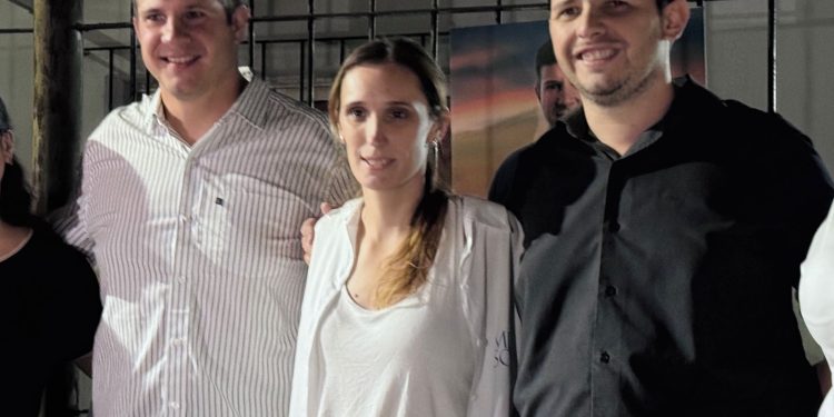 Daina Ramirez fue la segunda fuerza más votada en Villa Ocampo y continúa hacia las elecciones generales.