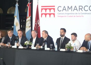 Enrico: “La racionalización del gasto público nos permite que los impuestos vuelvan en obras para los santafesinos”.