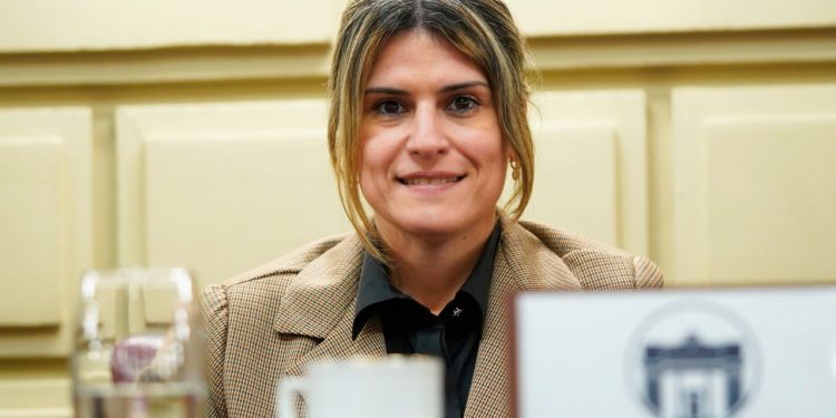 Mancini: “Cuidar a quienes cuidan también es una responsabilidad del Estado”.