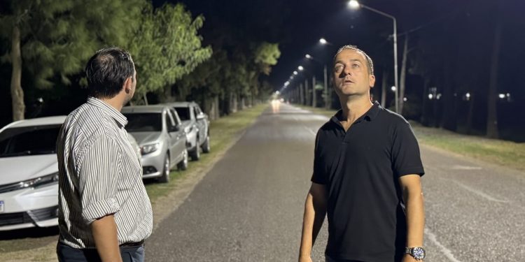 VILLA OCAMPO: QUEDÓ HABILITADA LA NUEVA ILUMINACIÓN DEL “CAMINO DEL JAAUKANIGÁS”.