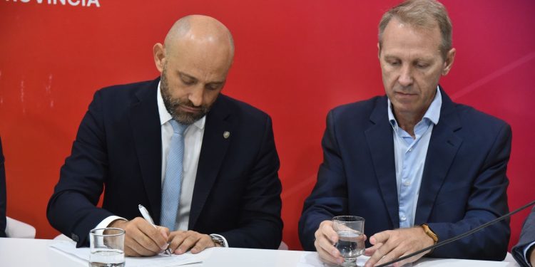 Se lanzó el programa “Cooperativas con impacto” para fortalecer el entramado cooperativo santafesino.