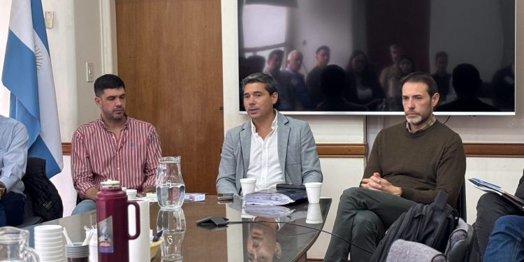 Santa Fe impulsa la industria frigorífica con financiamiento y mejoras logísticas.