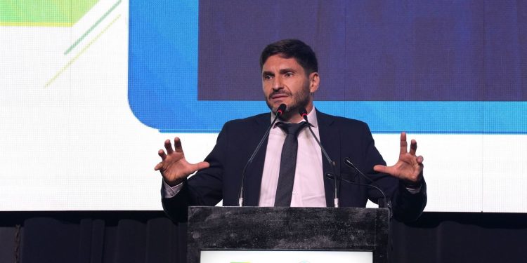 Pullaro pidió “una agenda federal” para avanzar en temas productivos.