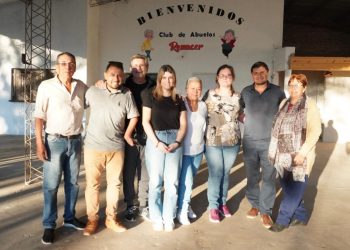 Mancini y Coman, cerca de las instituciones.