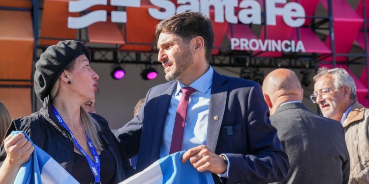 “Joven es Aprehendido por Tenencia de Estupefacientes en Villa Ocampo”.