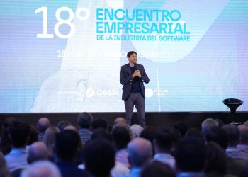 Pullaro destacó que “la puesta en valor del conocimiento, la ciencia y la tecnología para potenciar nuestra matriz productiva”.