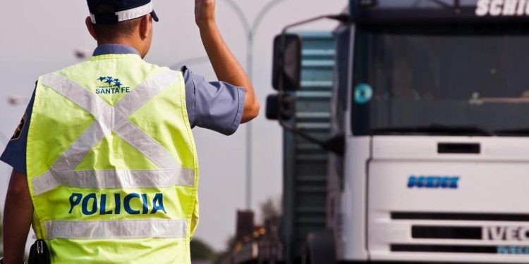 Cambios en la Ley de Tránsito: cuáles son las modificaciones que comienzan a regir en Santa Fe.