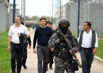 Pullaro: “Vamos a construir en 4 años la misma cantidad de celdas que se hicieron en 100 años”.