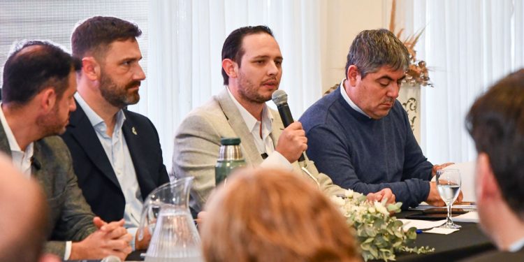 VILLA OCAMPO: CON UN GRAN MARCO DE PÚBLICO DIO INICIO EL 5º FORO NACIONAL DE HUMEDALES.