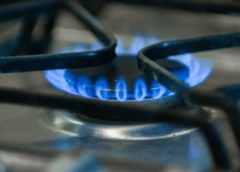 Llegó el frío: Provincia recuerda cómo prevenir enfermedades respiratorias e intoxicaciones por monóxido de carbono.