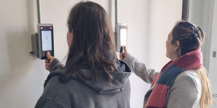 Controles en la EPE: desde el 2 de junio, el ingreso será sólo con huella digital.