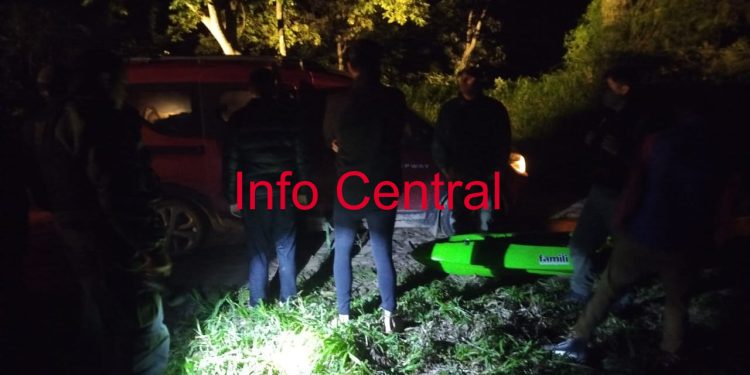 Volcó un Kayak en Puerto Ocampo: Cuatro Personas Rescatadas del Río.
