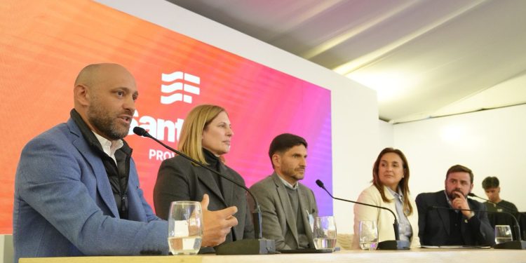Agroactiva: Provincia presentó el Congreso Internacional del Maíz.