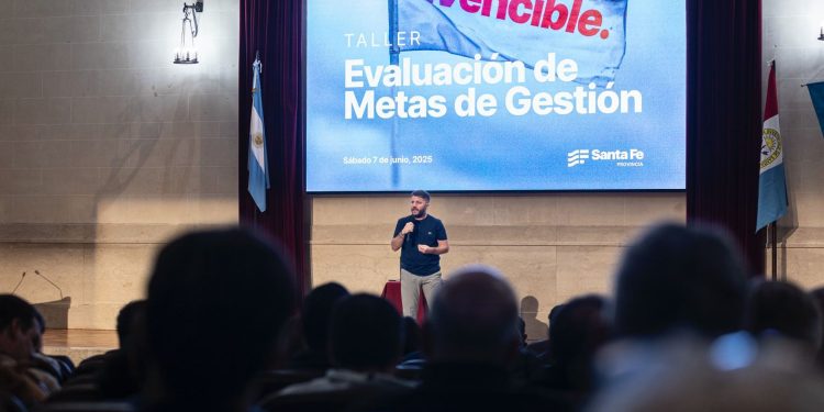 Pullaro reunió a su equipo de Gobierno para evaluar las metas de gestión.