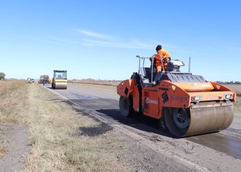 Tras años de desidia vial, el Gobierno Provincial reparará rutas clave del norte santafesino.