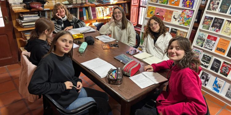 VILLA OCAMPO: ACTIVIDADES EN EL MARCO DEL MES DEL LIBRO Y DEL ESCRITOR.