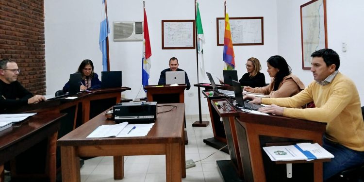 Parte de Prensa del Concejo Municipal de Villa Ocampo – Sesión Ordinaria del 11 de Junio de 2025.