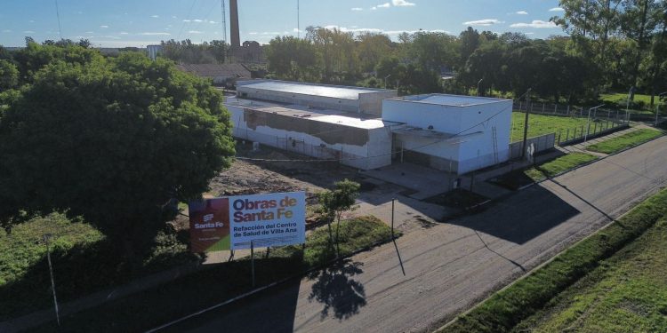 Más obras en el norte: Provincia recupera el Centro de Salud de Villa Ana.