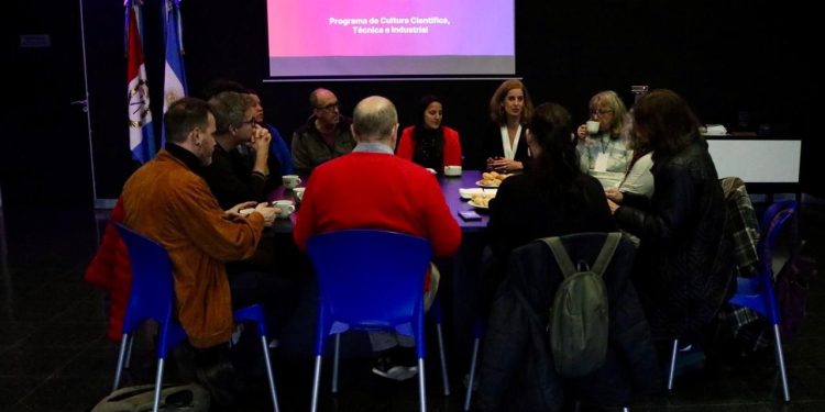 Provincia convoca a presentar proyectos sobre cultura científica, técnica e industrial.