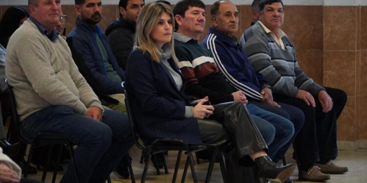 141 años de historia: Mancini acompañó el Aniversario de San Antonio de Obligado.