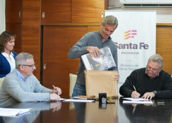 Provincia avanza con la inversión en reparación de rutas santafesinas para mejorar la seguridad vial.
