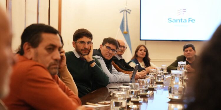 Pullaro: “Este Gobierno invierte los recursos necesarios para mejorar la calidad educativa y los aprendizajes”.