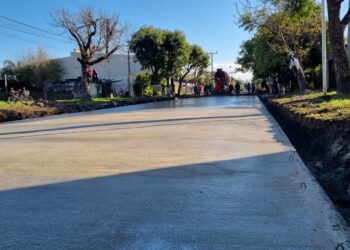 VILLA OCAMPO : SE REPAVIMENTÓ UNA CUADRA DE LA CALLE ALBERDI (BARRIO NORTE).