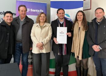 Villa Ocampo: FIRMA DE CONVENIO DEL PROGRAMA “RECREACIÓN PARA PERSONAS MAYORES”