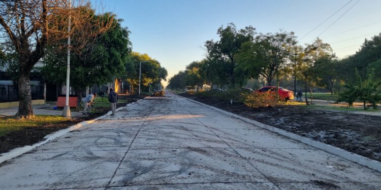 VILLA OCAMPO:  SE HABILITA LA NUEVA PAVIMENTACIÓN DEL BV. OBLIGADO.