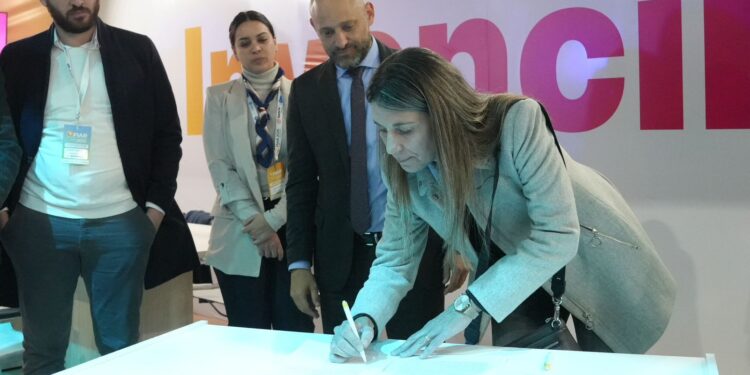 El Gobierno de Santa Fe ya financia a pymes que buscan ampliar su capacidad energética.