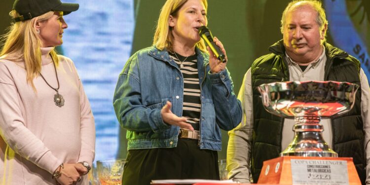 Scaglia: “Santa Fe vive y se moviliza a través de sus fiestas, que muestran lo mejor de nuestra identidad”.