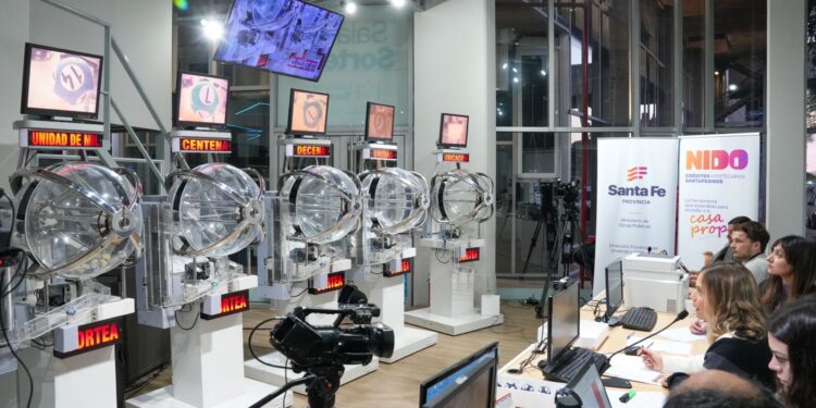 Créditos Nido cumple un año y Provincia anuncia los primeros resultados del sorteo de julio.