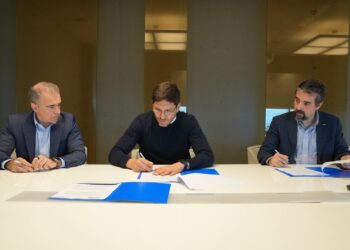 Histórico convenio entre la Provincia de Santa Fe e YPF.