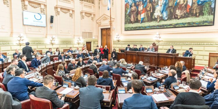 Se llevó a cabo la tercera sesión de la Convención Reformadora de la Constitución de la Provincia de Santa Fe.