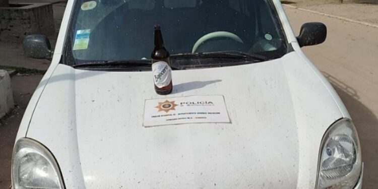 FLORENCIA: CONDUCTOR EBRIO DETENIDO POR MANIOBRAS PELIGROSAS.